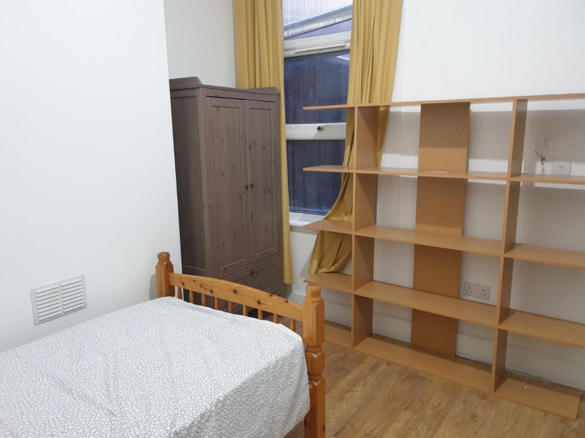 Apartamento Burney Tomar House Croydon Exterior foto